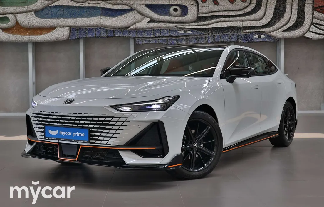 Changan UNI-V 2024