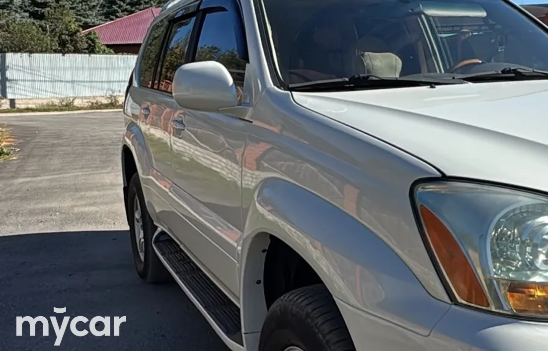 Lexus GX 2003