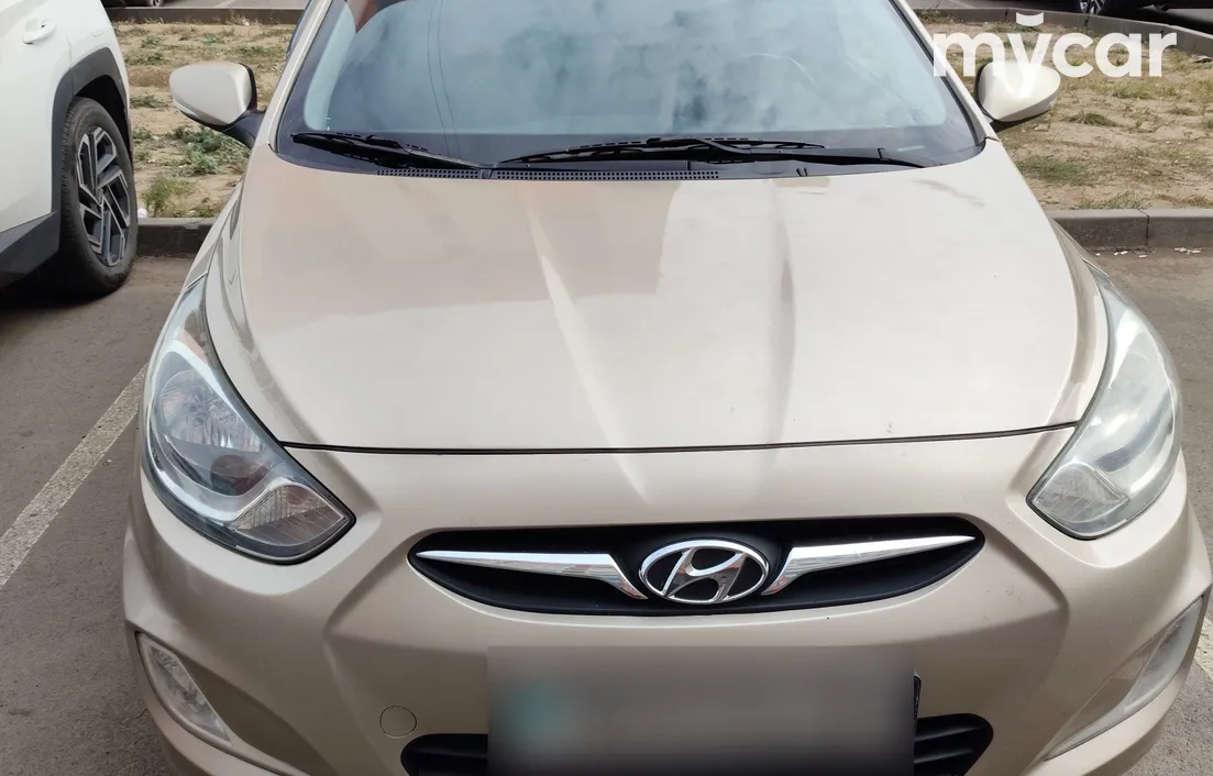 Hyundai Solaris 2011