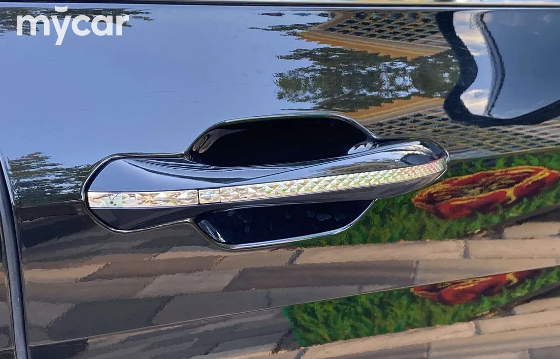 Hyundai Custin 2024