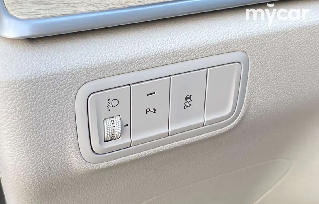 Hyundai Custin 2024