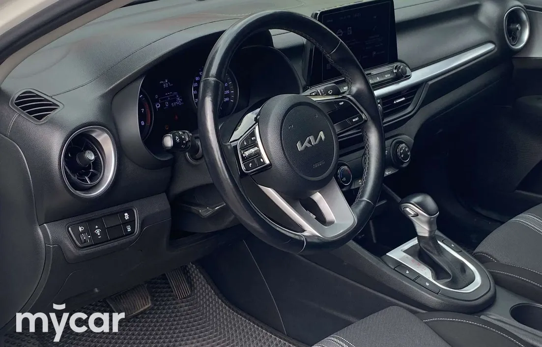 Kia Cerato 2024