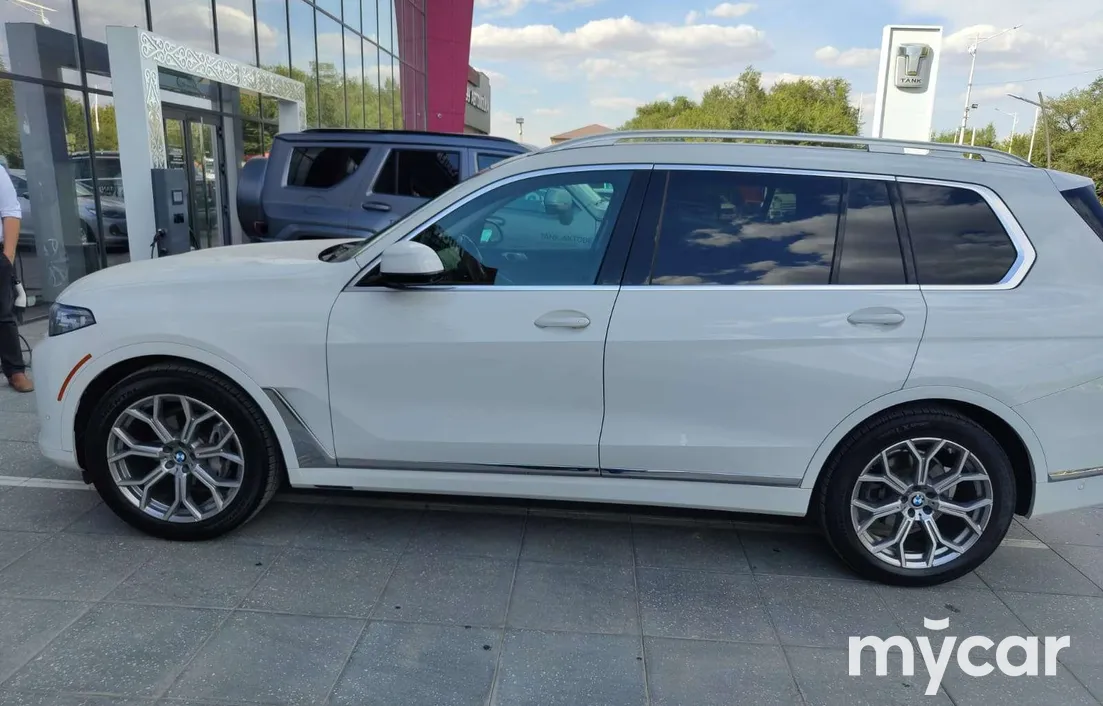 BMW X7 2020