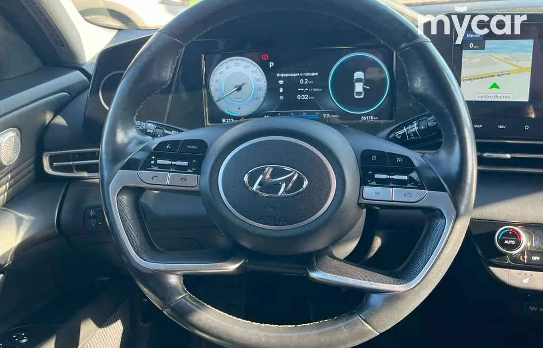 Hyundai Elantra 2022