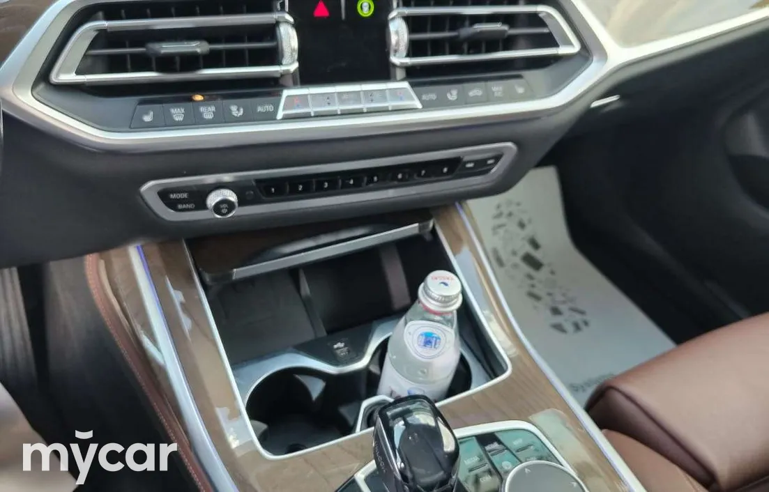 BMW X7 2020