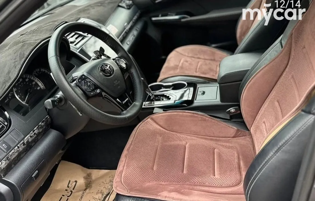 Toyota Camry 2012