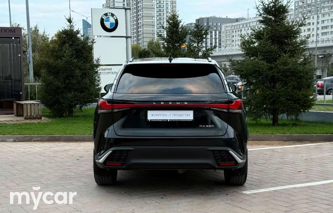 Lexus RX 2024