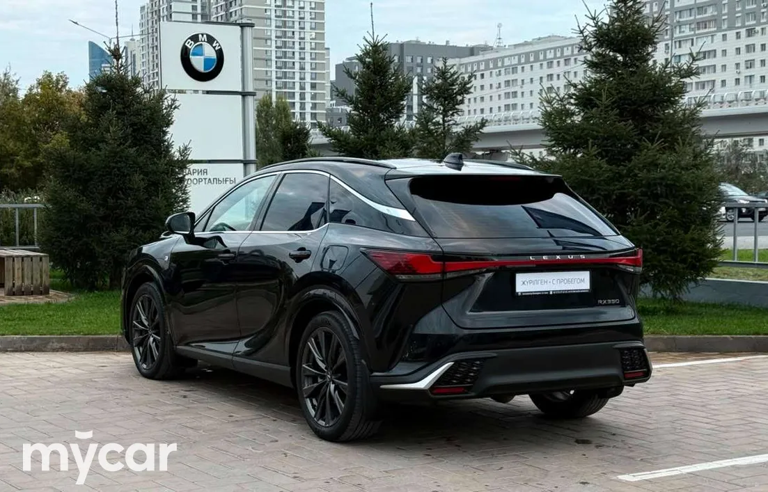 Lexus RX 2024