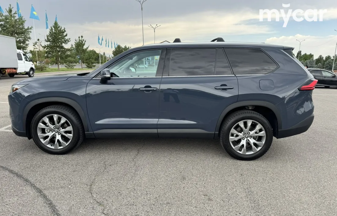 Toyota Grand Highlander 2023