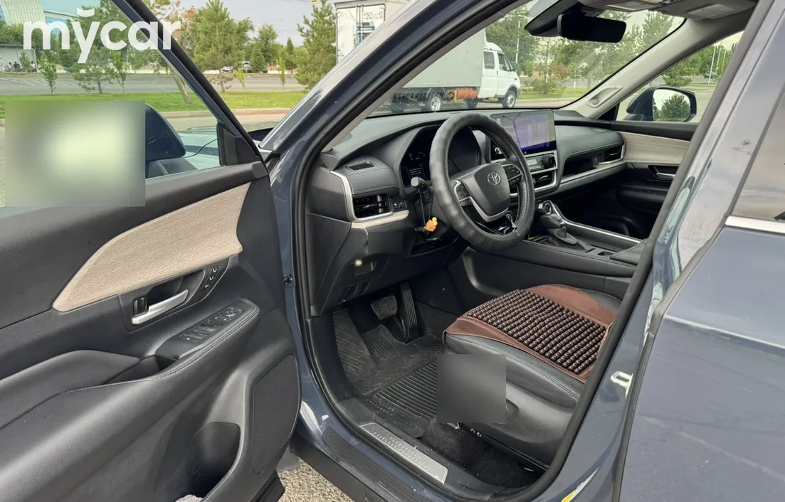 Toyota Grand Highlander 2023