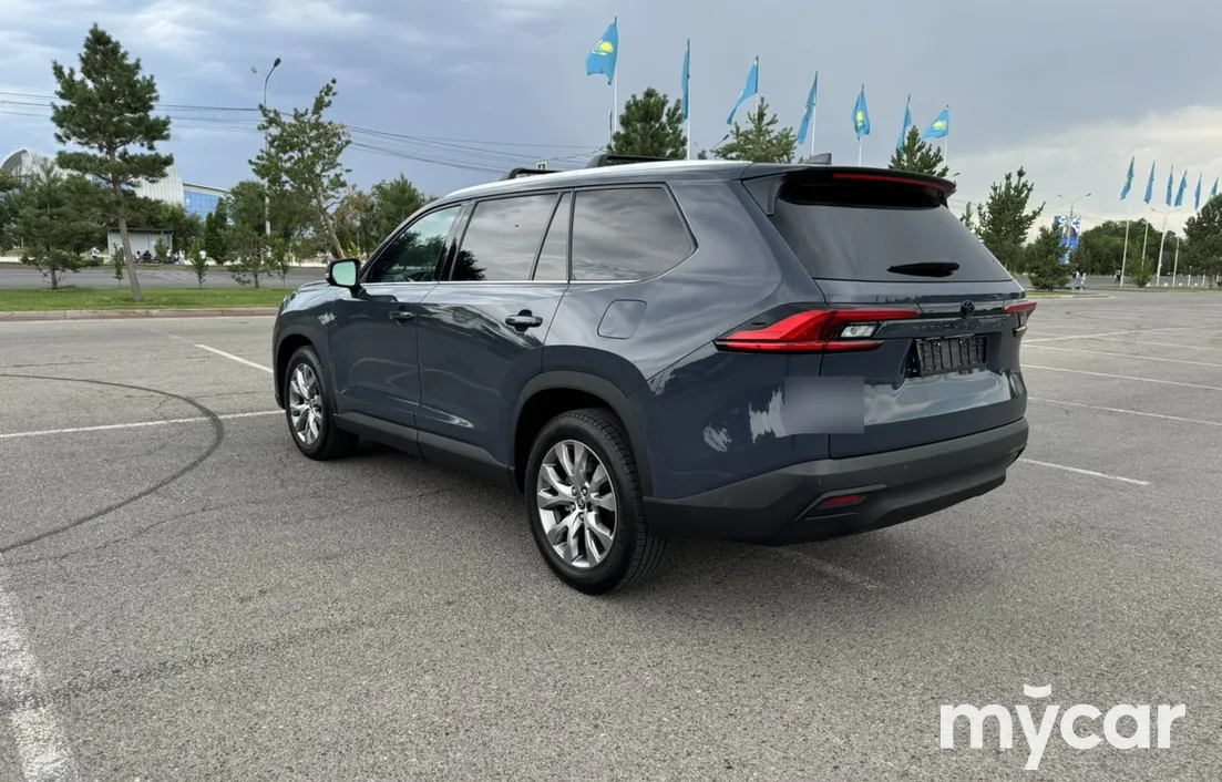 Toyota Grand Highlander 2023