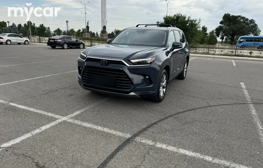 Toyota Grand Highlander 2023