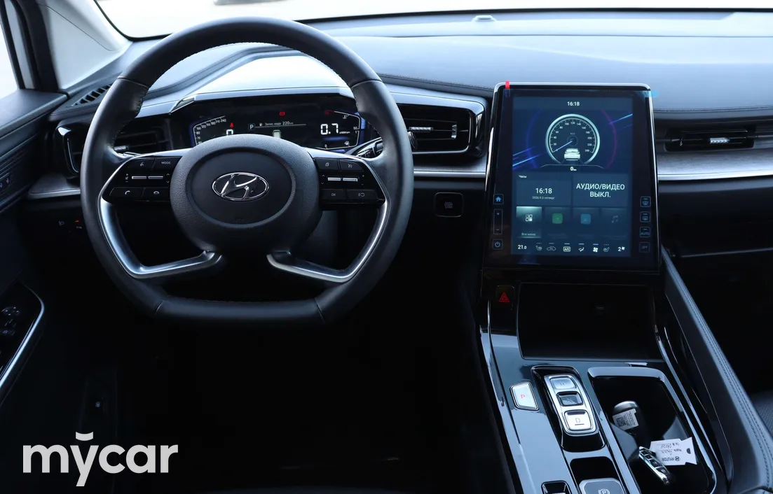 Hyundai Custin 2024