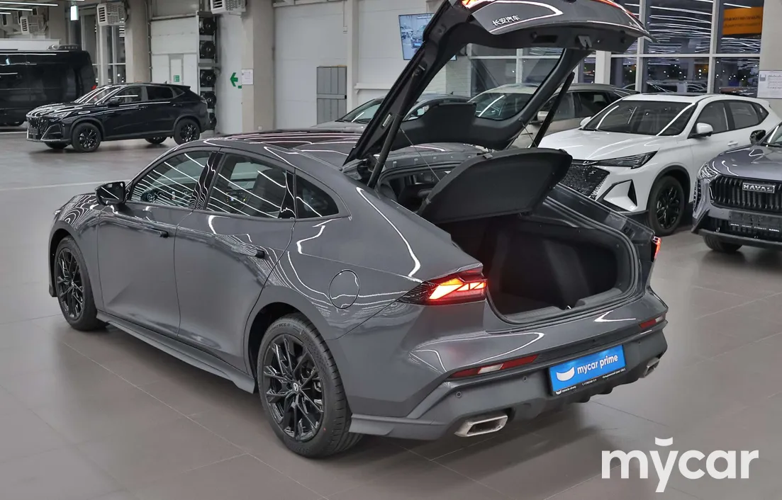 Changan UNI-V 2024