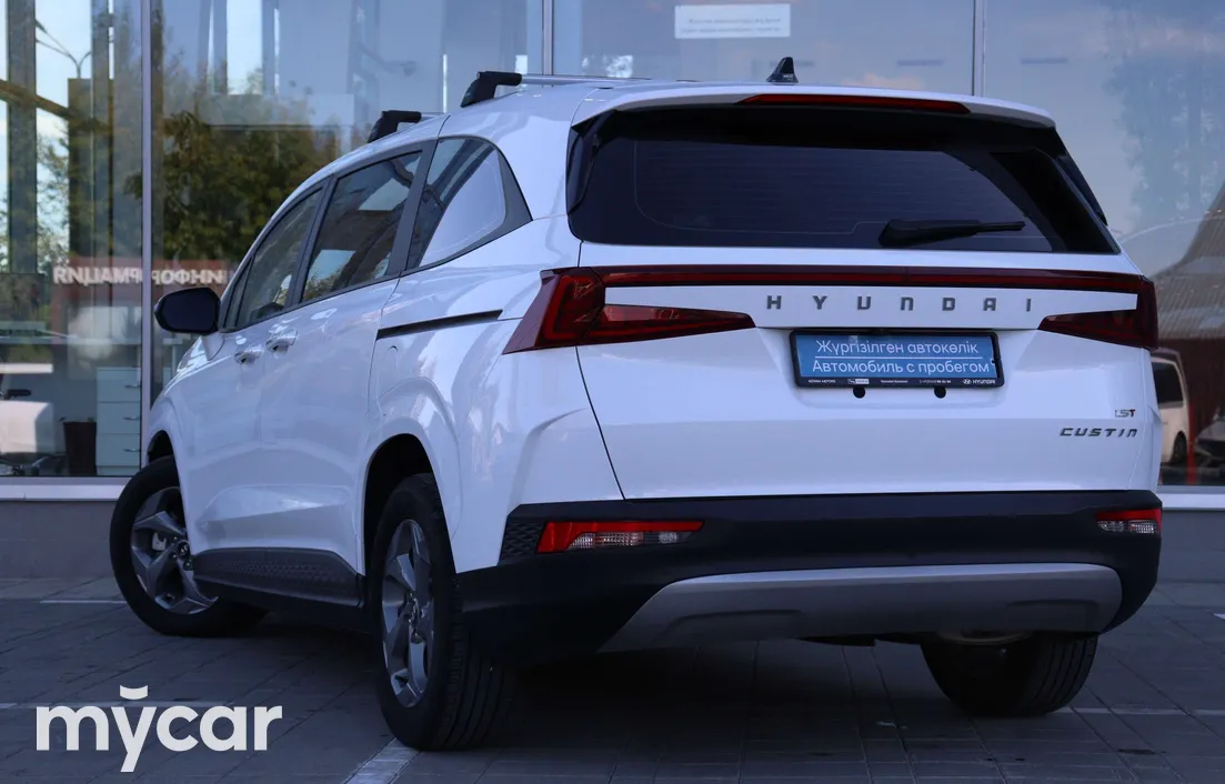 Hyundai Custin 2024