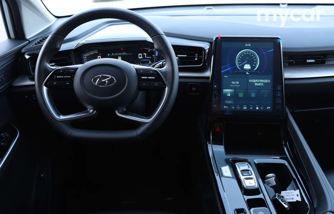 Hyundai Custin 2024