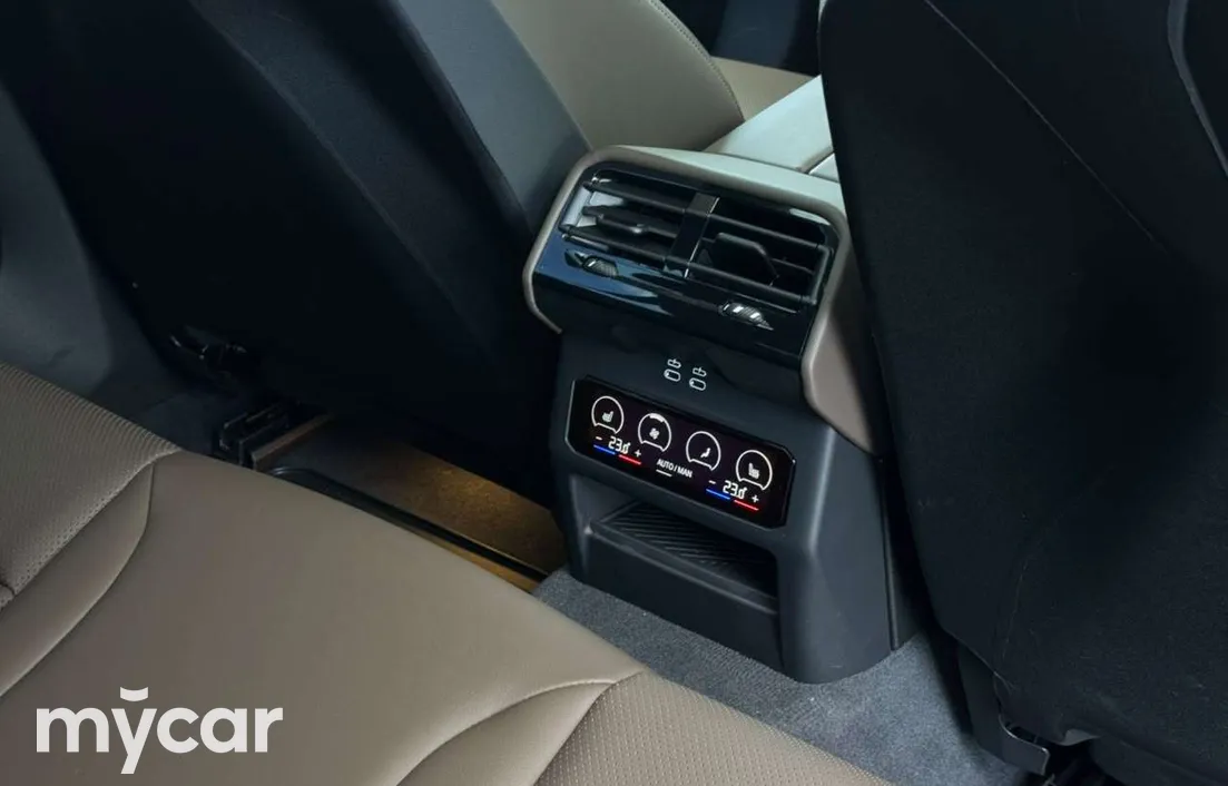 BMW 550E XDRIVE 2025