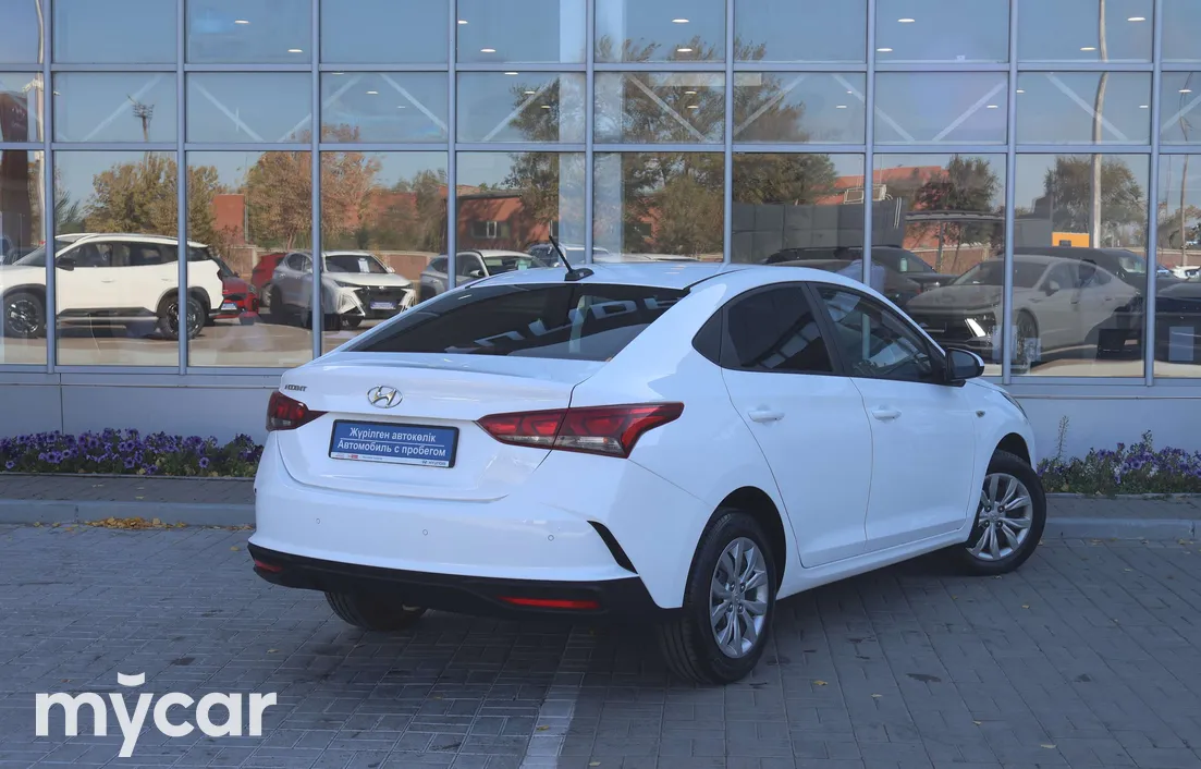 Hyundai Accent 2022