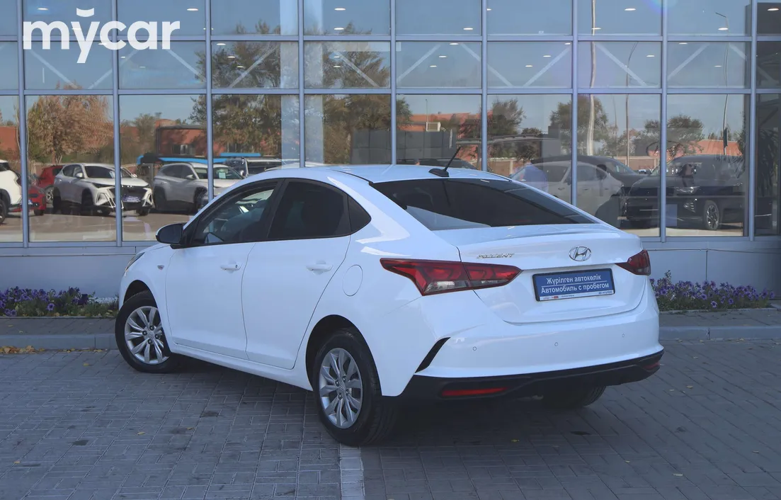 Hyundai Accent 2022