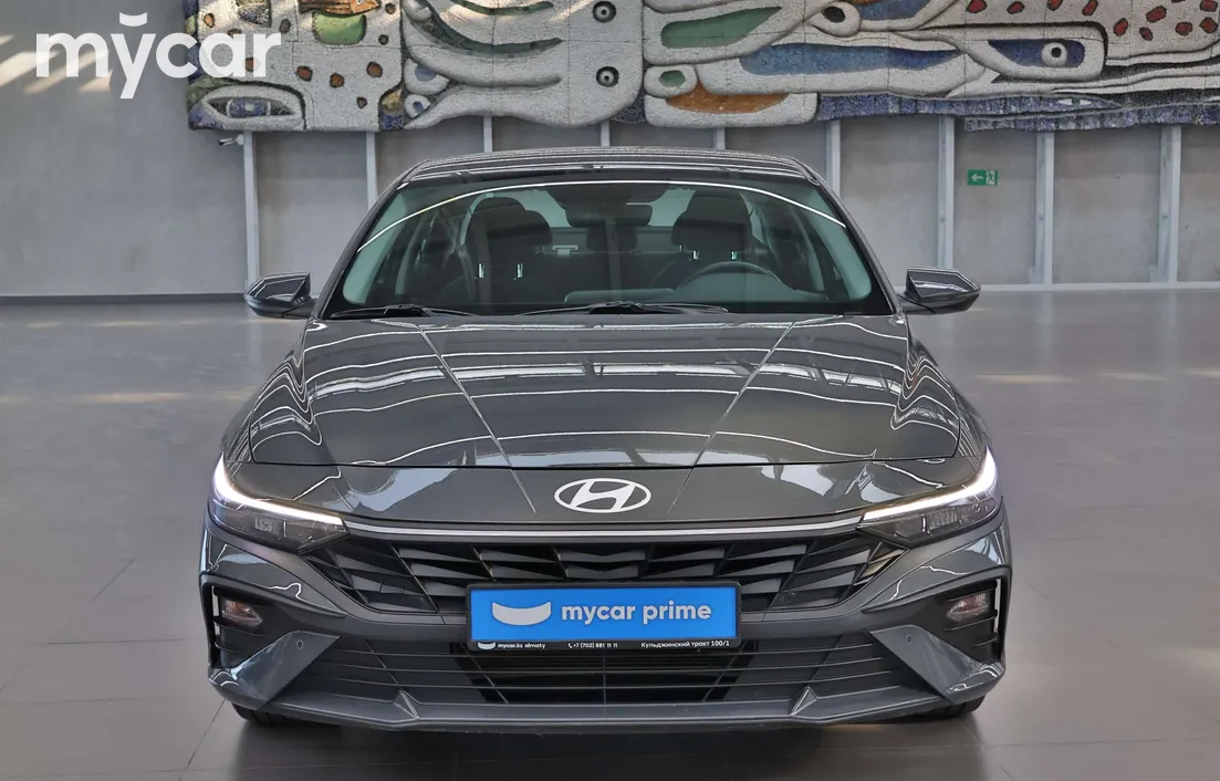 Hyundai Elantra 2024