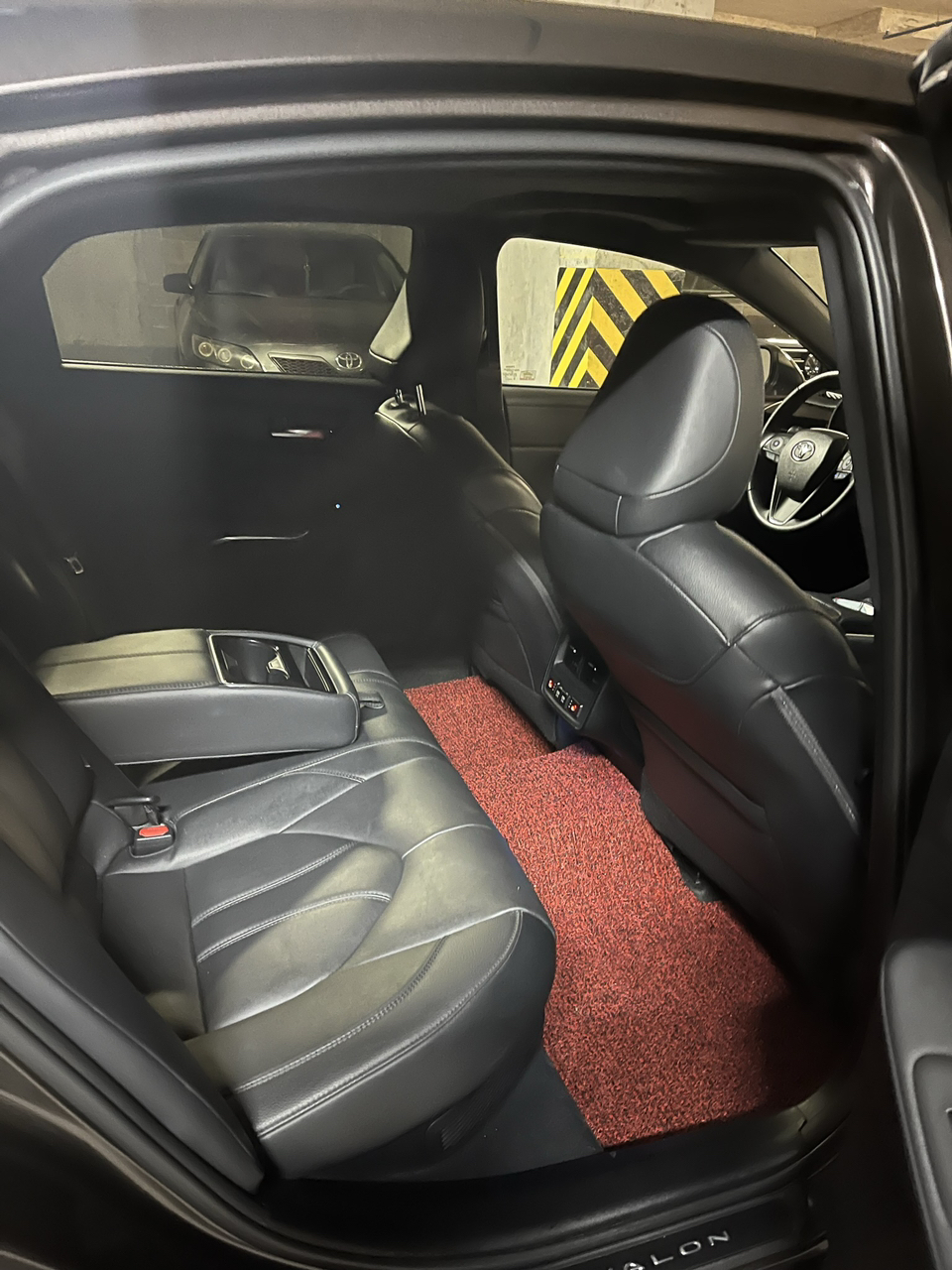 Toyota Avalon 2019