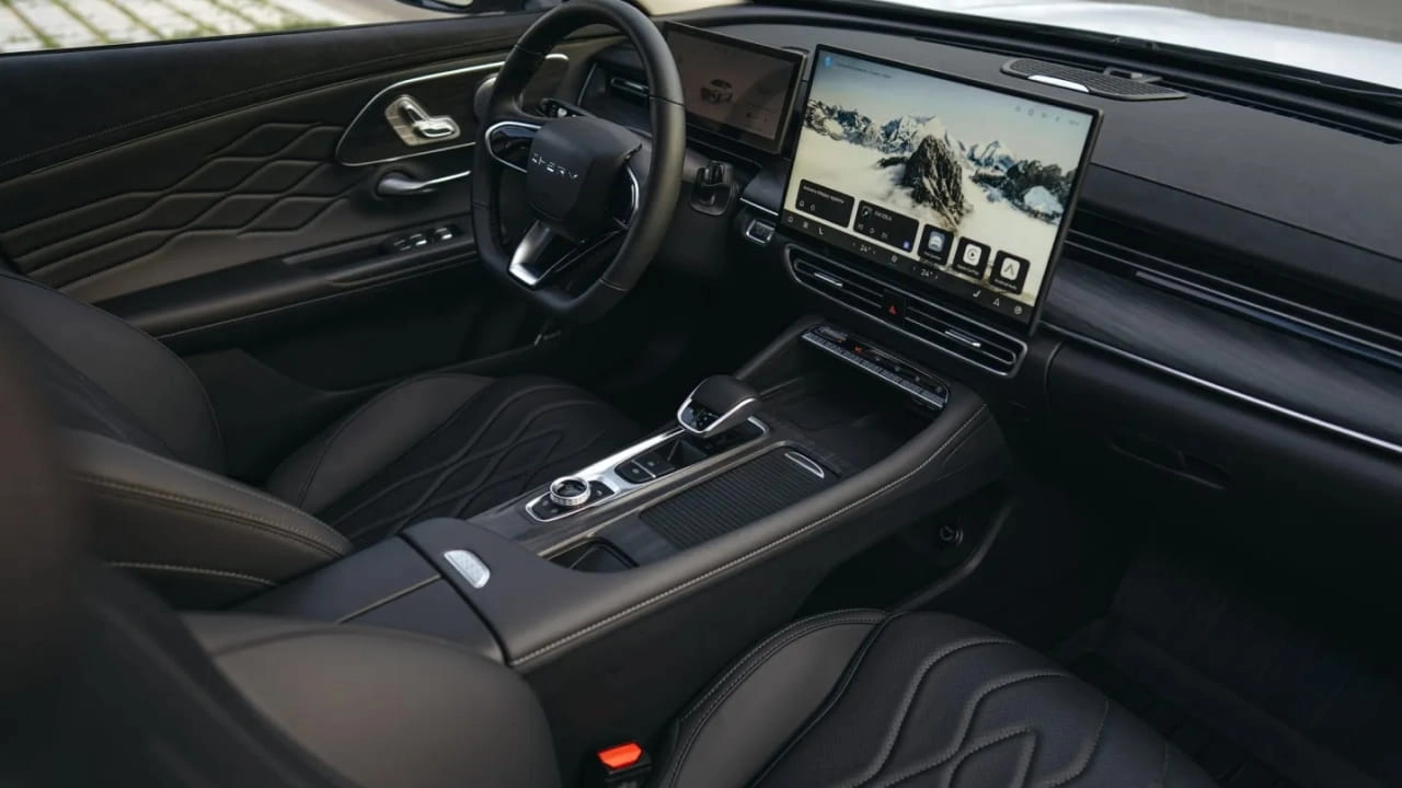 Chery-interior