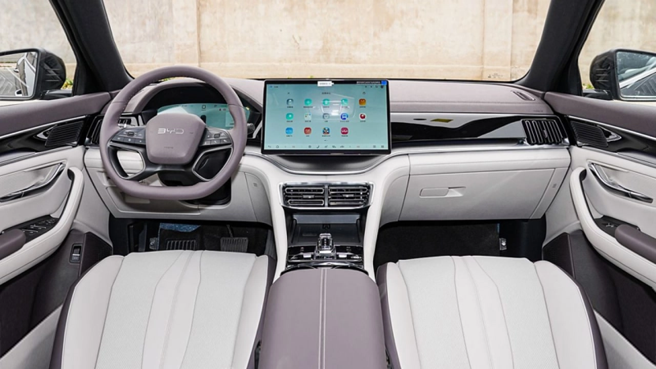 BYD-interior