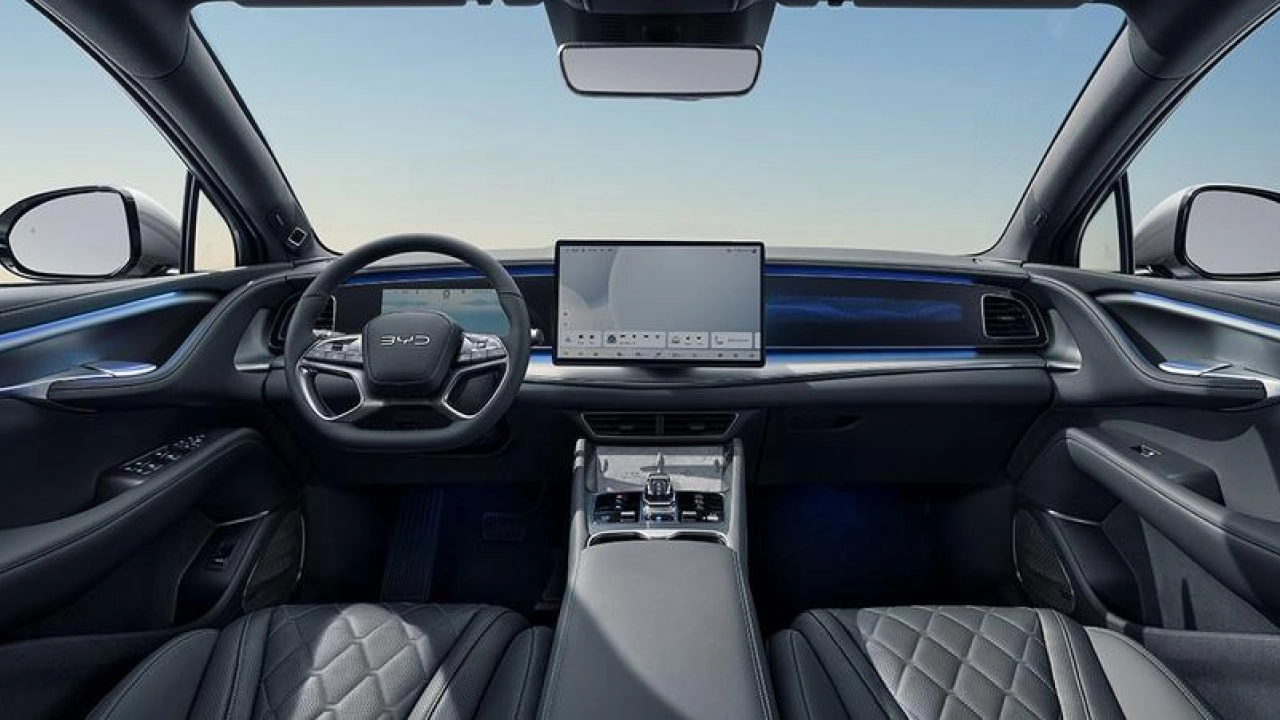 BYD-interior